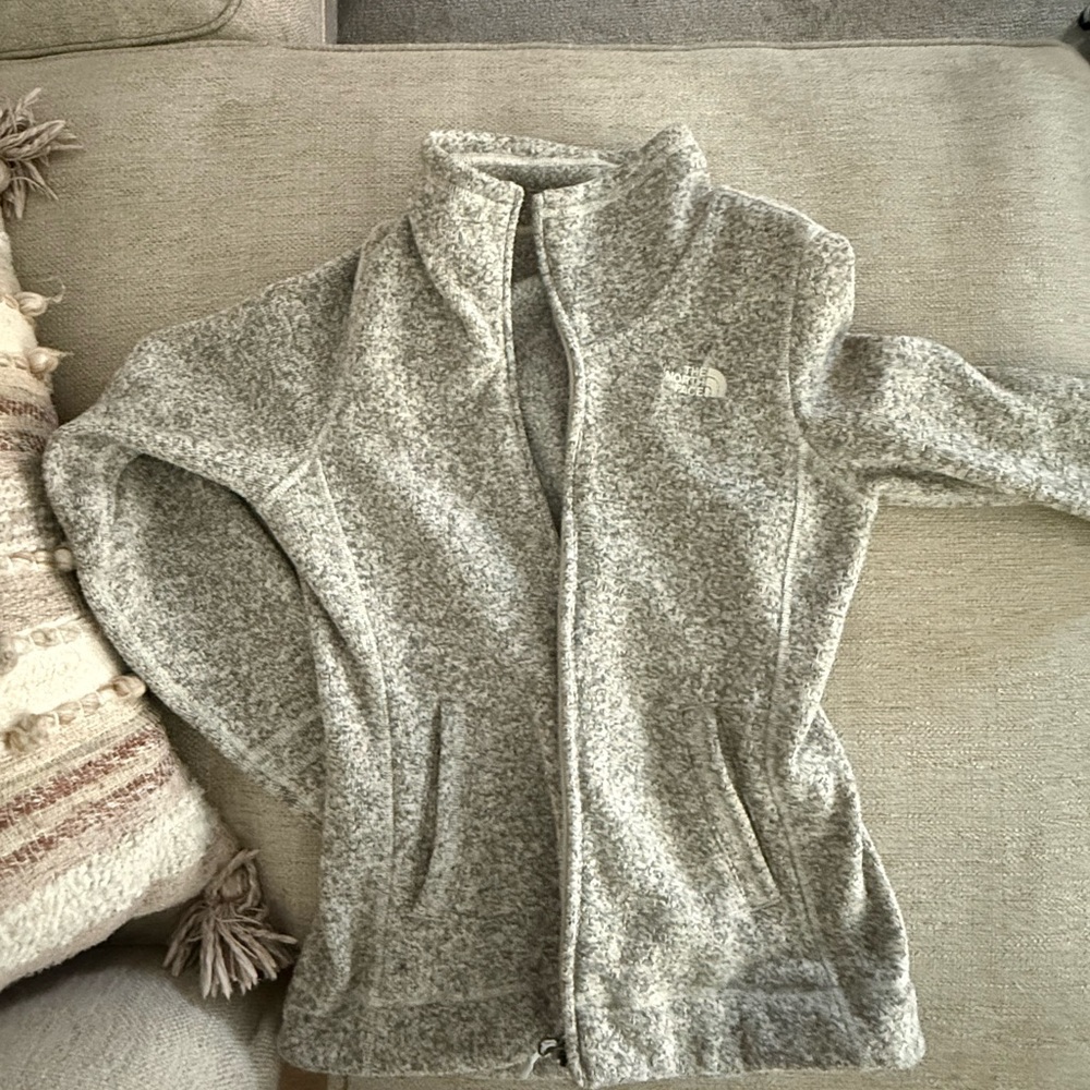 Women’s North Face Fleece Knit Full Zip